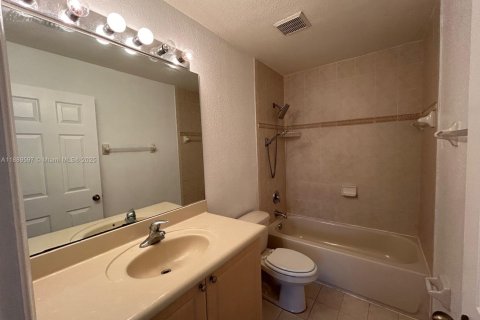 Villa ou maison à louer à Homestead, Floride: 4 chambres, 132.2 m2 № 1938906 - photo 18