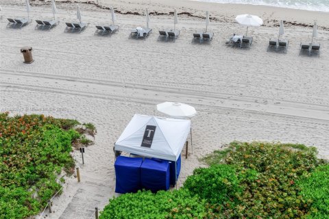 Купить кондоминиум в Санни-Айлс-Бич, Флорида 3 спальни, 183.85м2, № 1944892 - фото 29