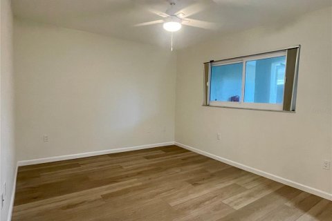 Condo in Holmes Beach, Florida, 2 bedrooms  № 1826504 - photo 18