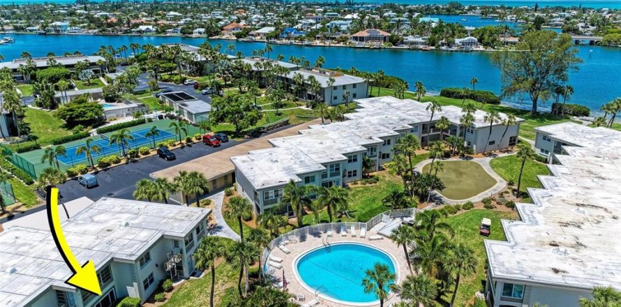 Condo in Holmes Beach, Florida, 2 bedrooms  № 1826504