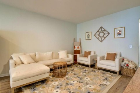 Townhouse in Orlando, Florida 3 bedrooms, 156.91 sq.m. № 1894603 - photo 7