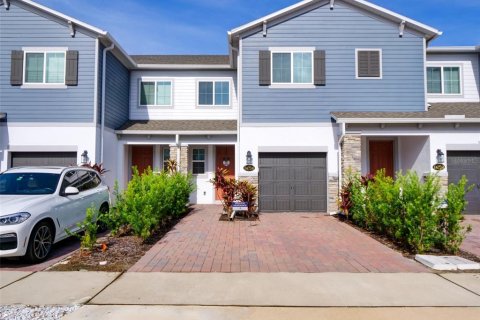 Townhouse in Orlando, Florida 3 bedrooms, 156.91 sq.m. № 1894603 - photo 1
