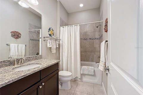 Condo in Bradenton, Florida, 3 bedrooms № 2167247 - photo 26