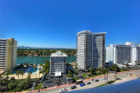 Copropriété à louer à Miami Beach, Floride: 1 chambre, 86.4 m2 № 2024504 - photo 13