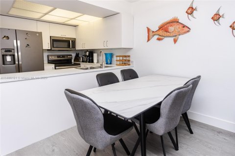Copropriété à louer à Clewiston, Floride: 2 chambres, 78.04 m2 № 2077217 - photo 22