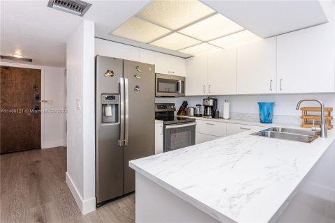 Copropriété à louer à Clewiston, Floride: 2 chambres, 78.04 m2 № 2077217 - photo 19