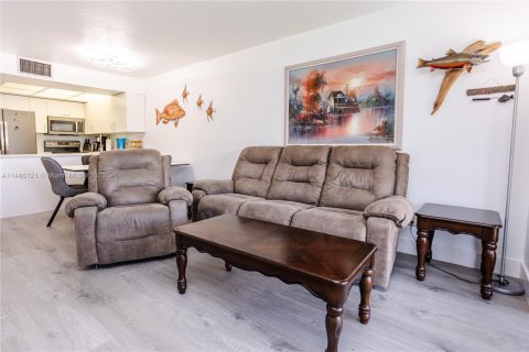 Copropriété à louer à Clewiston, Floride: 2 chambres, 78.04 m2 № 2077217 - photo 28