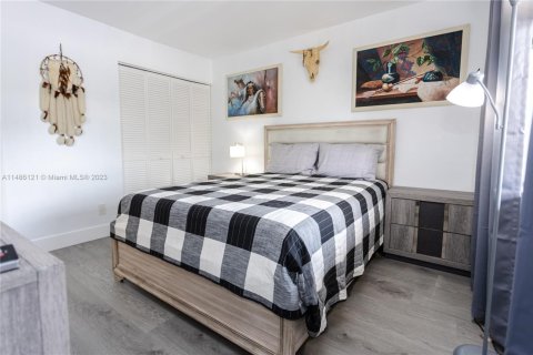 Copropriété à louer à Clewiston, Floride: 2 chambres, 78.04 m2 № 2077217 - photo 14