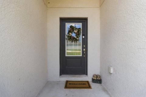 House in Weeki Wachee, Florida 4 bedrooms, 172.15 sq.m. № 2120812 - photo 4