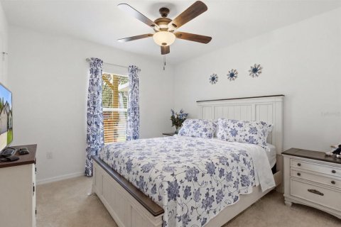 House in Weeki Wachee, Florida 4 bedrooms, 172.15 sq.m. № 2120812 - photo 20