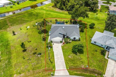 Villa ou maison à vendre à Punta Gorda, Floride: 3 chambres, 200.85 m2 № 2297153 - photo 26