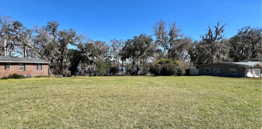 Terreno en Lake City, Florida № 1561822