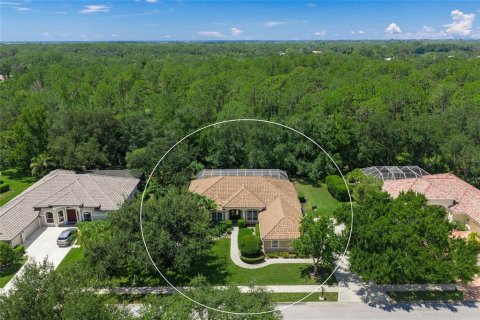 House in Sarasota, Florida 4 bedrooms, 232.35 sq.m. № 2298467