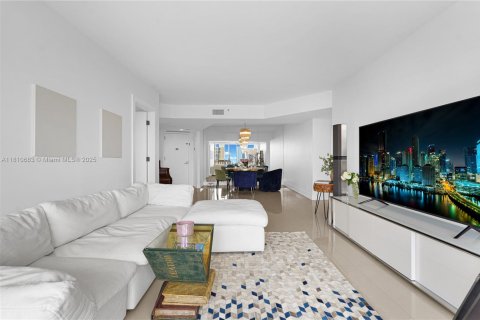 Condo in Aventura, Florida, 2 bedrooms  № 1756543 - photo 18