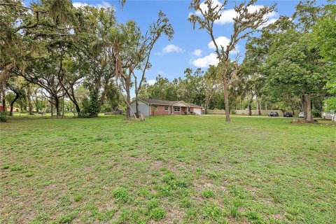 House in Tampa, Florida 4 bedrooms, 143.91 sq.m. № 1778111 - photo 30
