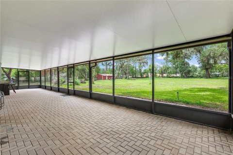 House in Tampa, Florida 4 bedrooms, 143.91 sq.m. № 1778111 - photo 10