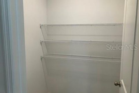 Купить виллу или дом в Зеферхиллс-Норт, Флорида 4 комнаты, 227.89м2, № 2341992 - фото 7