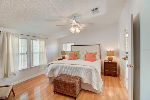 Apartment in Edgewater, Florida 3 bedrooms, 135.27 sq.m. № 1757157 - photo 23