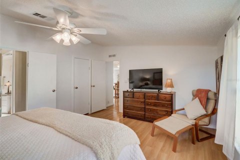 Apartment in Edgewater, Florida 3 bedrooms, 135.27 sq.m. № 1757157 - photo 24