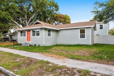 Villa ou maison à vendre à Saint Petersburg, Floride: 5 chambres, 198.72 m2 № 1527699 - photo 3