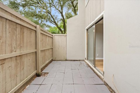 Touwnhouse à louer à Temple Terrace, Floride: 3 chambres, 117.06 m2 № 2414022 - photo 26