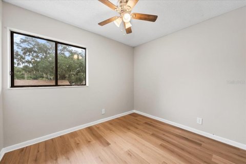 Touwnhouse à louer à Temple Terrace, Floride: 3 chambres, 117.06 m2 № 2414022 - photo 23