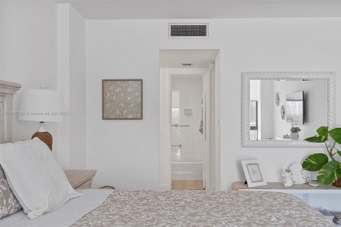 Купить кондоминиум в Авентура, Флорида 2 спальни, 107.49м2, № 1836693 - фото 22