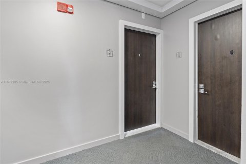 Купить кондоминиум в Авентура, Флорида 2 спальни, 107.49м2, № 1836693 - фото 3
