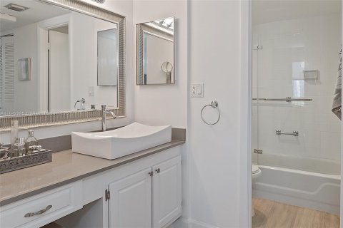 Купить кондоминиум в Авентура, Флорида 2 спальни, 107.49м2, № 1836693 - фото 25