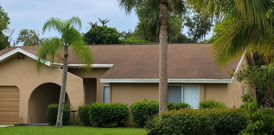 Casa en LaBelle, Florida 3 dormitorios, 104.89 m2 № 2277825