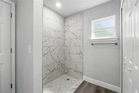 House in Kissimmee, Florida 4 bedrooms, 164.44 sq.m. № 1656865 - photo 8