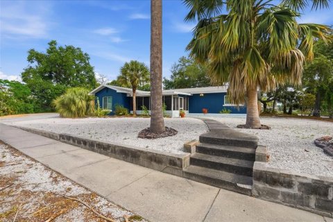 Villa ou maison à louer à Gulfport, Floride: 4 chambres, 133.78 m2 № 2116081 - photo 2