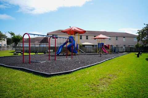 Villa ou maison à vendre à Homestead, Floride: 4 chambres, 188.41 m2 № 2022221 - photo 19