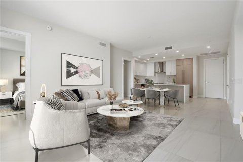 Condo in Saint Petersburg, Florida, 2 bedrooms № 2236557 - photo 19
