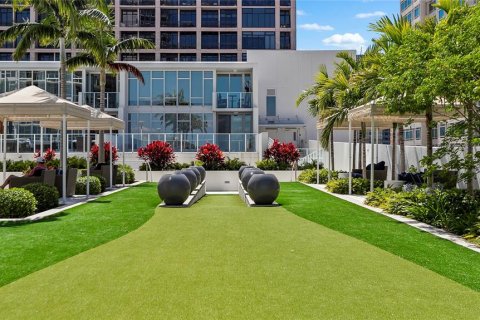 Condominio en venta en Saint Petersburg, Florida, 1 dormitorio, 79.8 m2 № 1722985 - foto 23