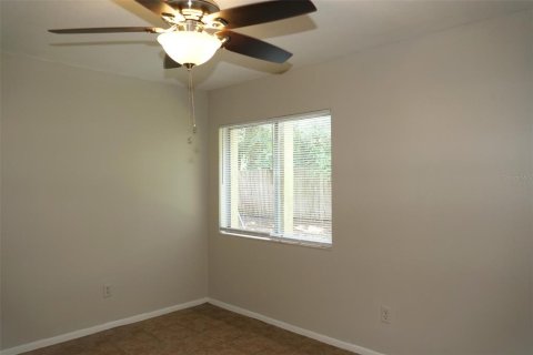Apartamento en alquiler en Orlando, Florida, 2 dormitorios, 83.61 m2 № 1866192 - foto 5
