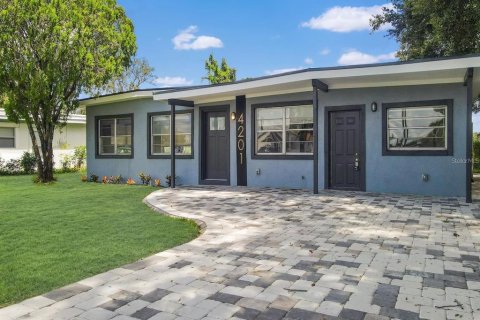 Casa en Orlando, Florida 3 dormitorios, 148.74 m2 № 2097218