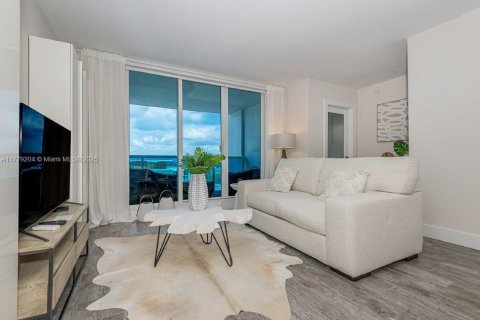 Copropriété à louer à Miami Beach, Floride: 2 chambres, 109.62 m2 № 1621764 - photo 9