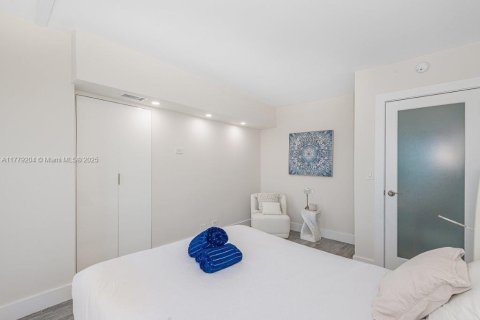 Copropriété à louer à Miami Beach, Floride: 2 chambres, 109.62 m2 № 1621764 - photo 28