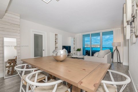 Copropriété à louer à Miami Beach, Floride: 2 chambres, 109.62 m2 № 1621764 - photo 7