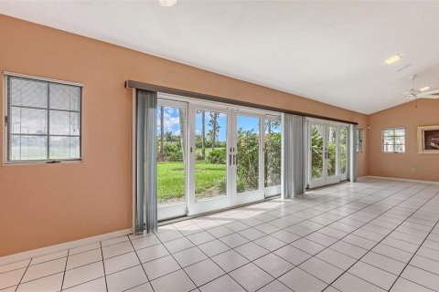 Casa en venta en Sarasota, Florida, 3 dormitorios, 263.19 m2 № 1894480 - foto 25