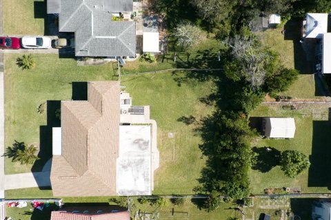 Casa en venta en Daytona Beach, Florida, 3 dormitorios, 122.07 m2 № 1722980 - foto 16