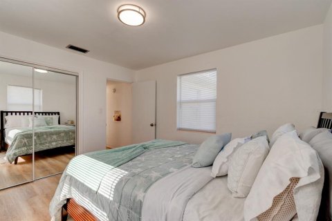 Casa en venta en Daytona Beach, Florida, 3 dormitorios, 122.07 m2 № 1722980 - foto 7