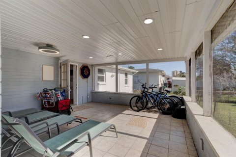 Casa en venta en Daytona Beach, Florida, 3 dormitorios, 122.07 m2 № 1722980 - foto 11