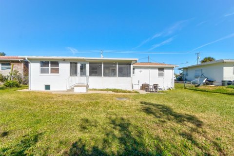 Casa en venta en Daytona Beach, Florida, 3 dormitorios, 122.07 m2 № 1722980 - foto 15