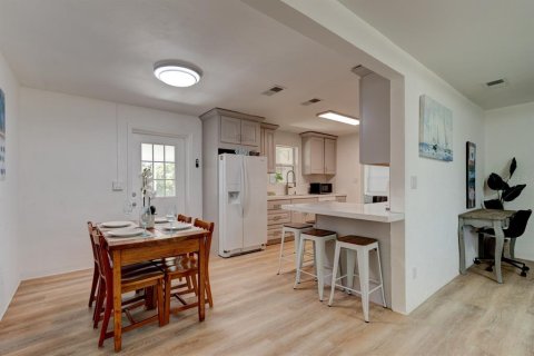 Casa en venta en Daytona Beach, Florida, 3 dormitorios, 122.07 m2 № 1722980 - foto 25