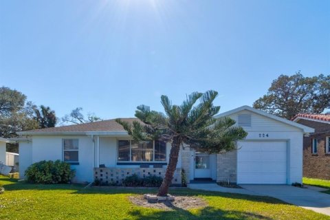 Casa en venta en Daytona Beach, Florida, 3 dormitorios, 122.07 m2 № 1722980 - foto 1