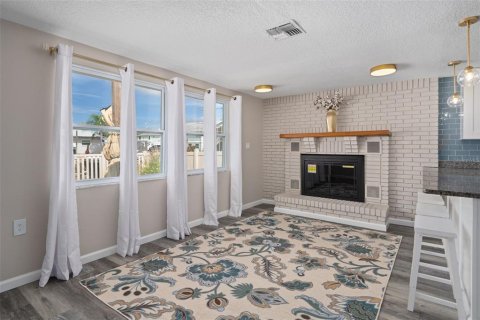 House in Hudson, Florida 2 bedrooms, 116.13 sq.m. № 1899127 - photo 24