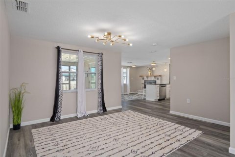 House in Hudson, Florida 2 bedrooms, 116.13 sq.m. № 1899127 - photo 14