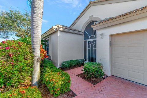 House in Boynton Beach, Florida 3 bedrooms, 161.46 sq.m. № 2399996 - photo 2